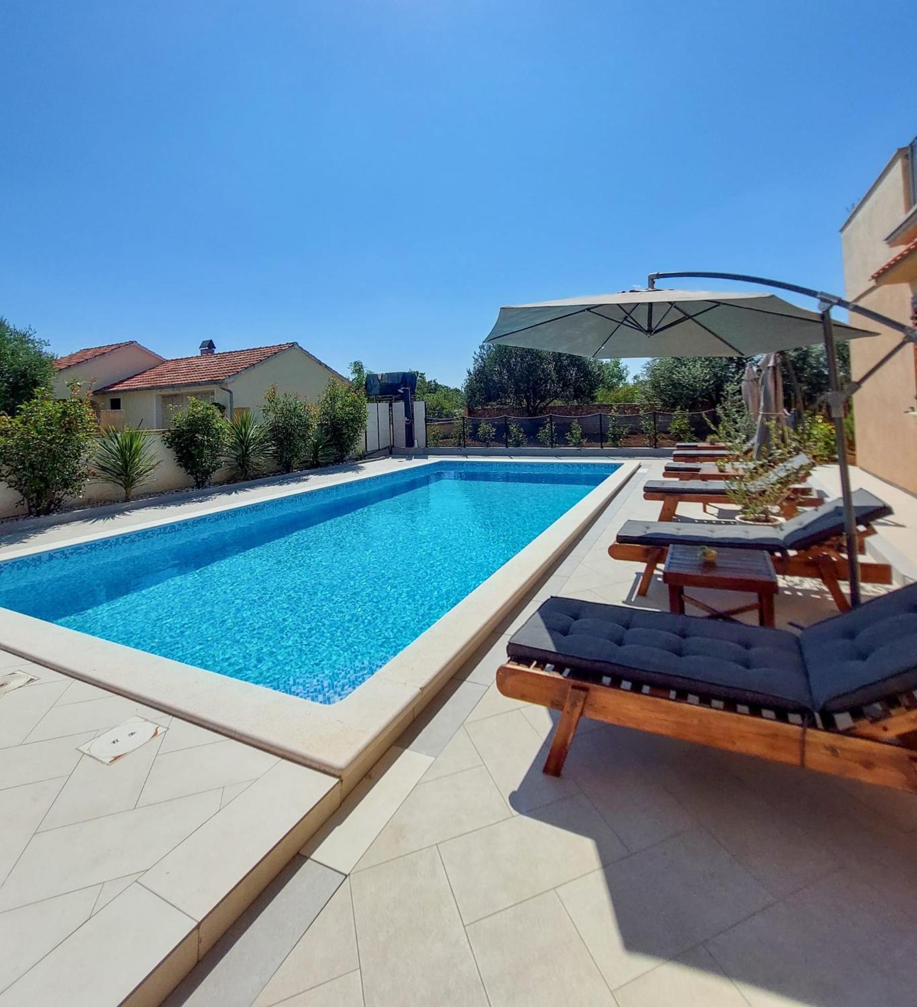 Apartments Matesic Ninski Stanovi Luaran gambar